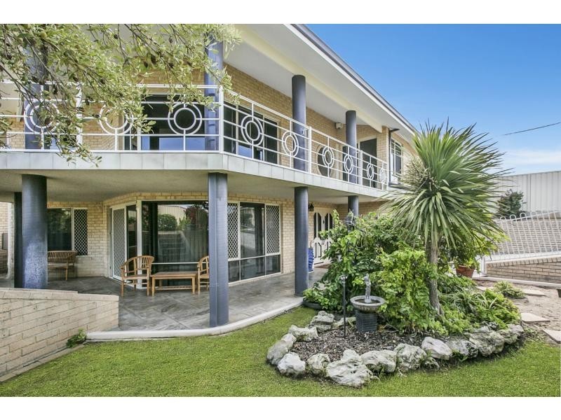 7 Hera Court, San Remo WA 6210