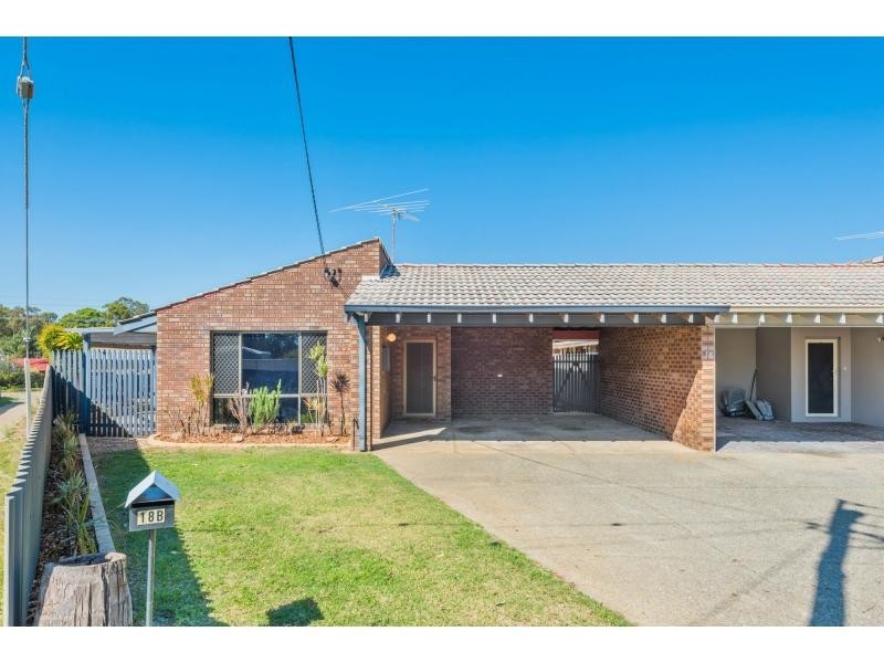 18B Mundi Place, Wanneroo WA 6065