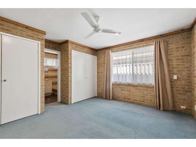 18B Mundi Place, Wanneroo WA 6065