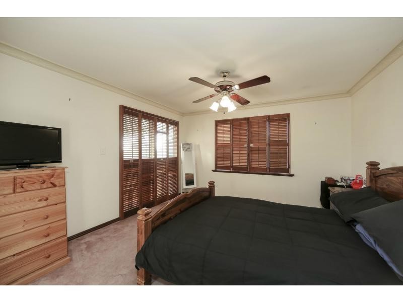 1/48 Houston Street, Rockingham WA 6168