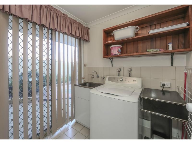 1/48 Houston Street, Rockingham WA 6168