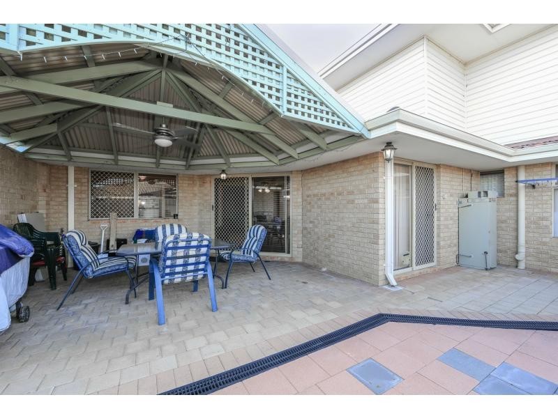 1/48 Houston Street, Rockingham WA 6168