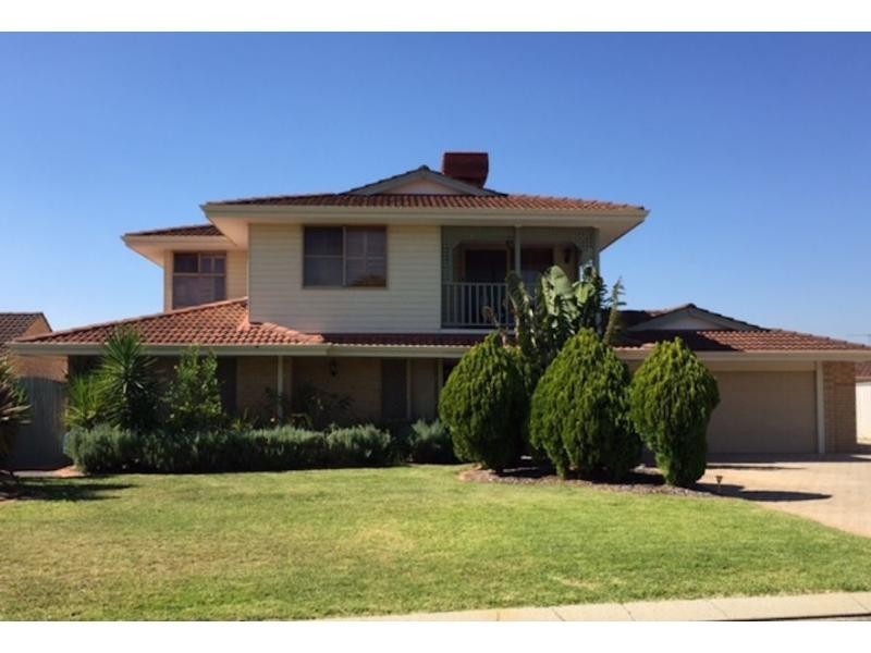 1/48 Houston Street, Rockingham WA 6168