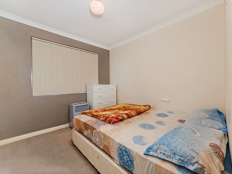 1/7 Ravenswood Drive, Nollamara WA 6061