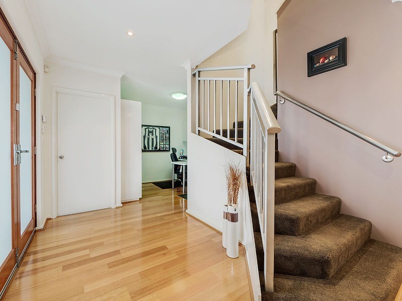 12 Portsea Gardens, Jandakot WA 6164