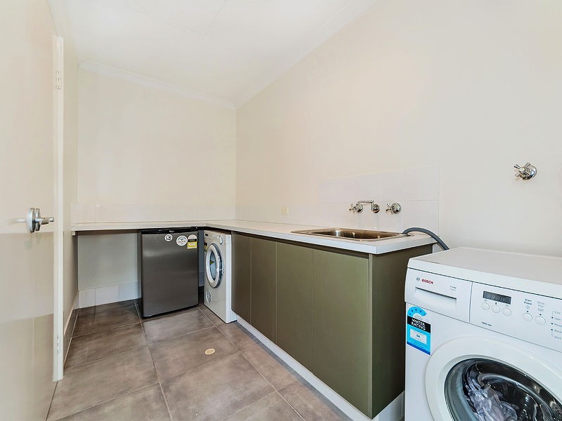 12 Portsea Gardens, Jandakot WA 6164