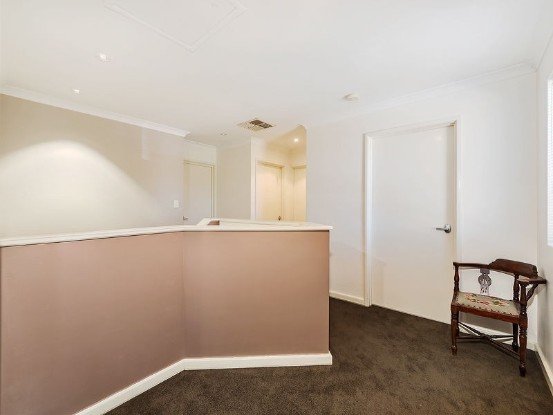 12 Portsea Gardens, Jandakot WA 6164