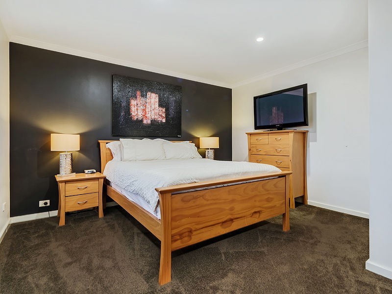12 Portsea Gardens, Jandakot WA 6164