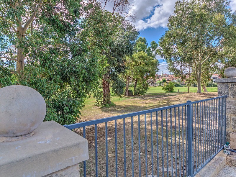 12 Portsea Gardens, Jandakot WA 6164