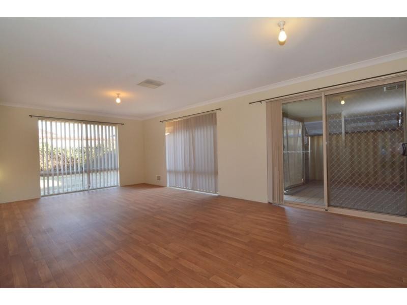 52 Amadeus Crescent, Port Kennedy WA 6172