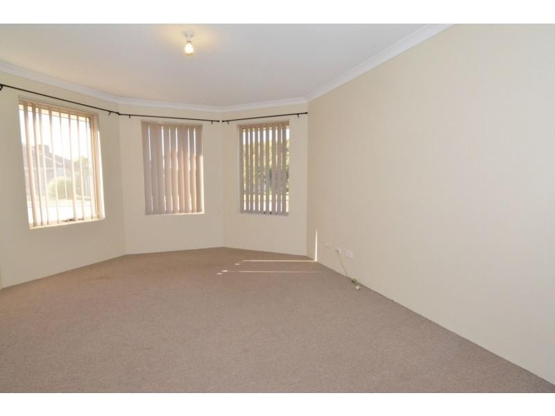 52 Amadeus Crescent, Port Kennedy WA 6172