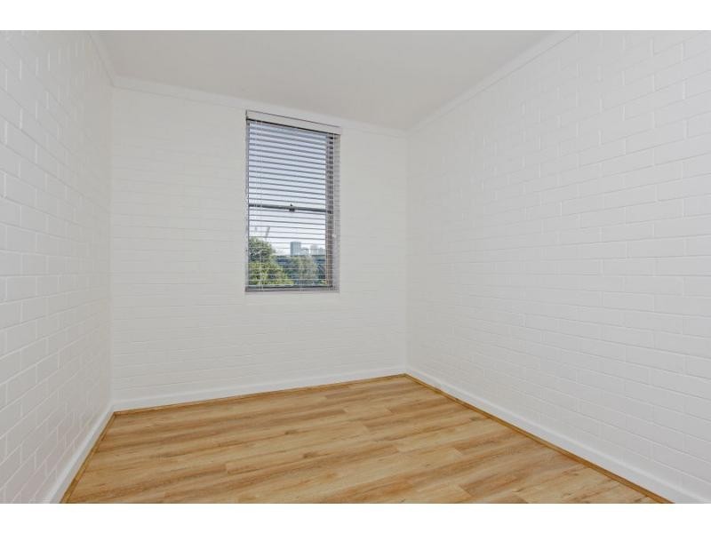 33/4 Bulwer Street, Perth WA 6000