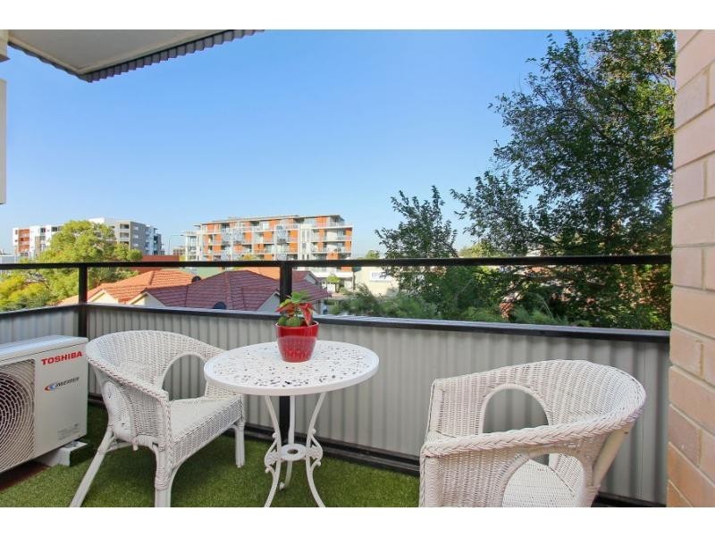 33/4 Bulwer Street, Perth WA 6000