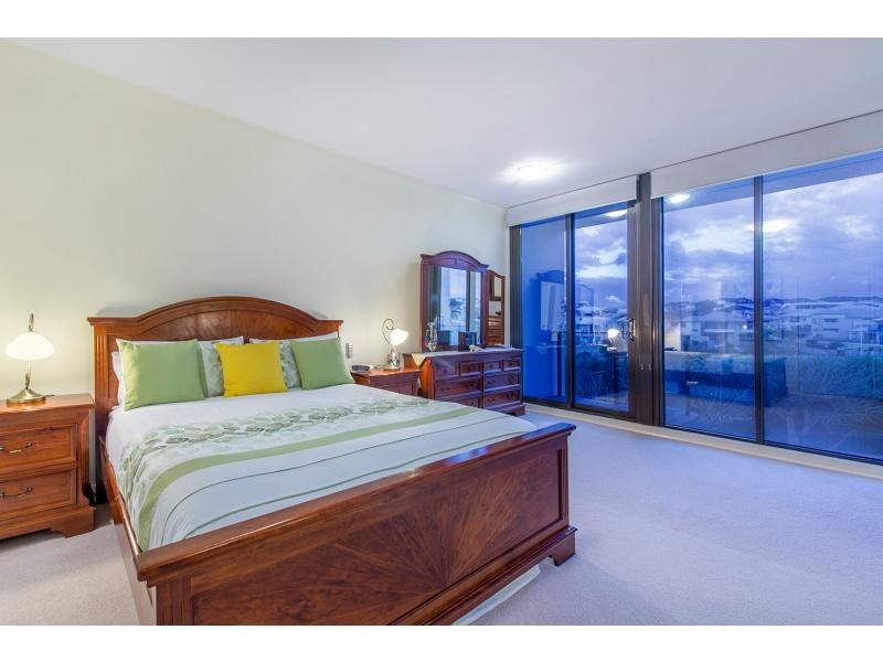 40/37 Orsino Boulevard, North Coogee WA 6163