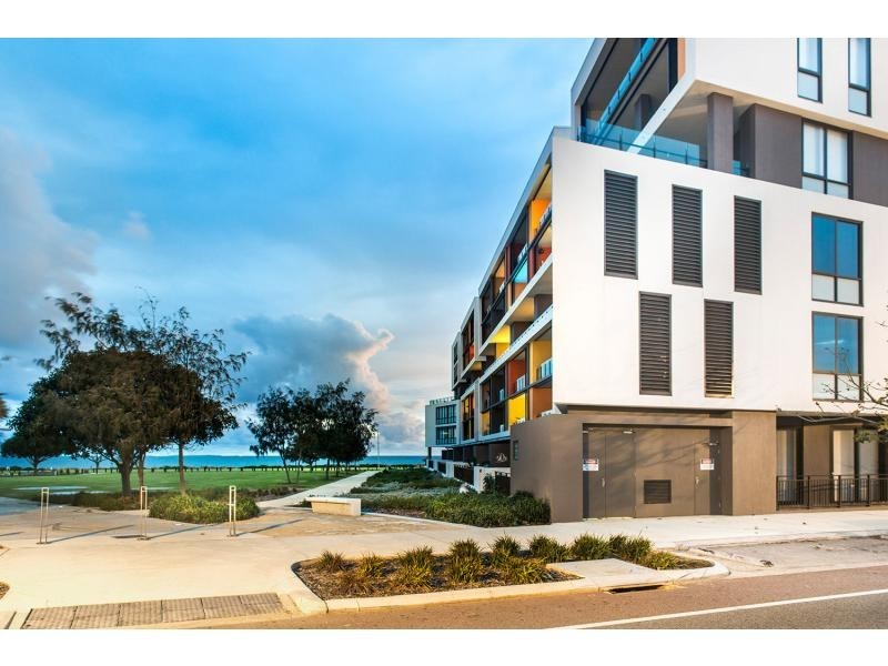 40/37 Orsino Boulevard, North Coogee WA 6163