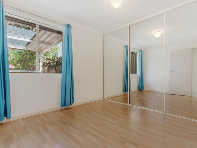 1/27 Victoria Street, Rockingham WA 6168