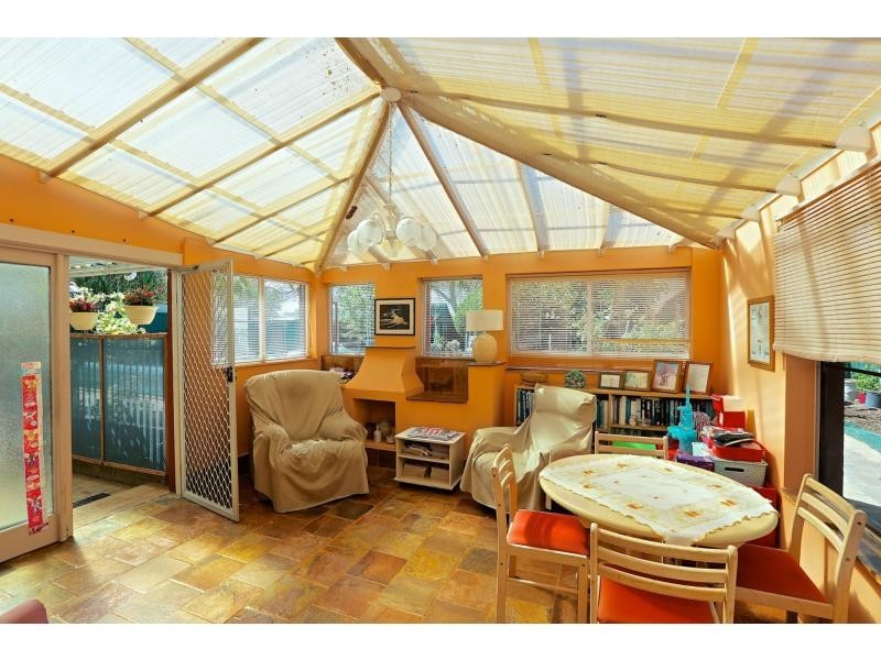 10 Batavia Place, Kallaroo WA 6025