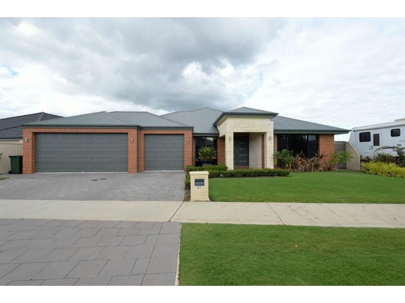 37 Makybe Drive, Baldivis WA 6171