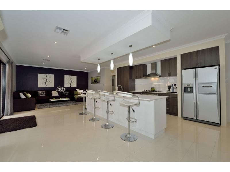 37 Makybe Drive, Baldivis WA 6171