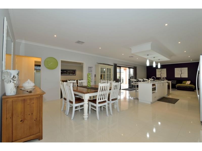 37 Makybe Drive, Baldivis WA 6171