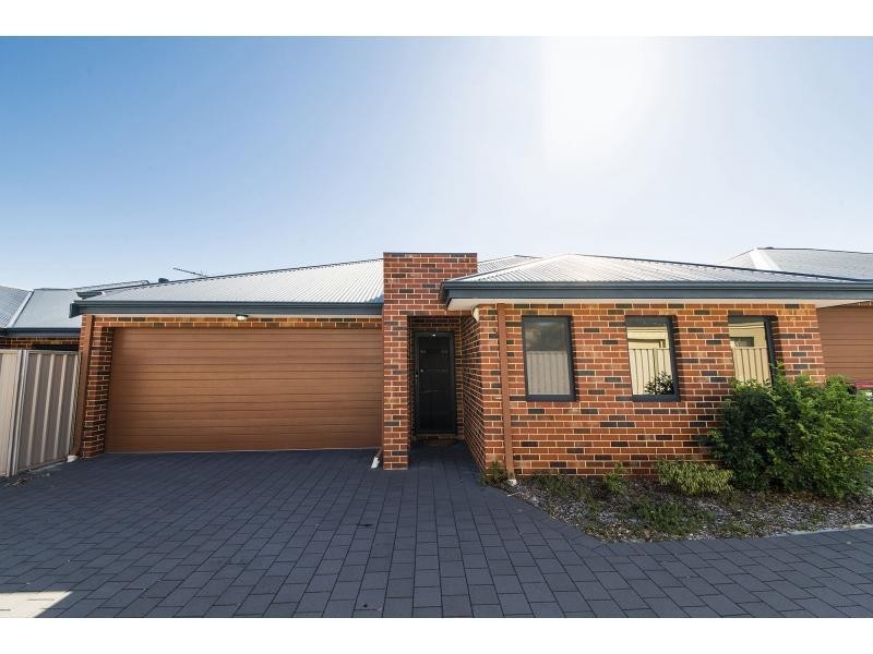 17B Loughton Way, Balga WA 6061