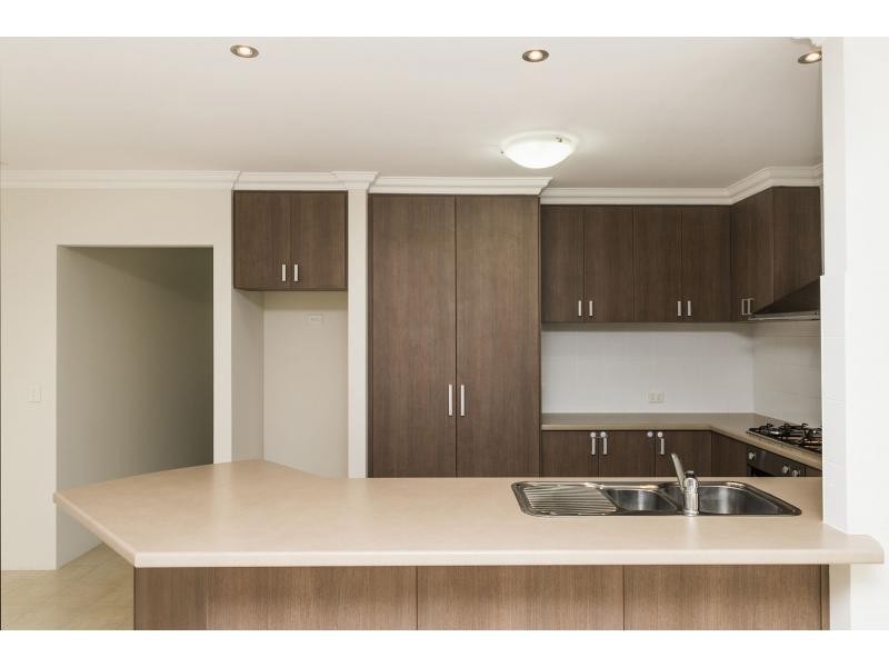 17B Loughton Way, Balga WA 6061