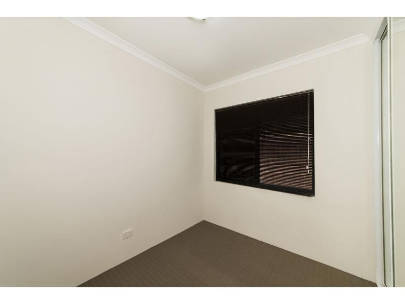 17B Loughton Way, Balga WA 6061