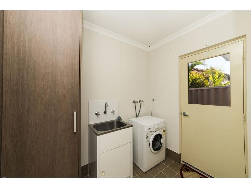 17B Loughton Way, Balga WA 6061