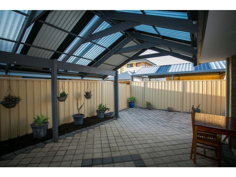 22c Eastdene Circle, Nollamara WA 6061