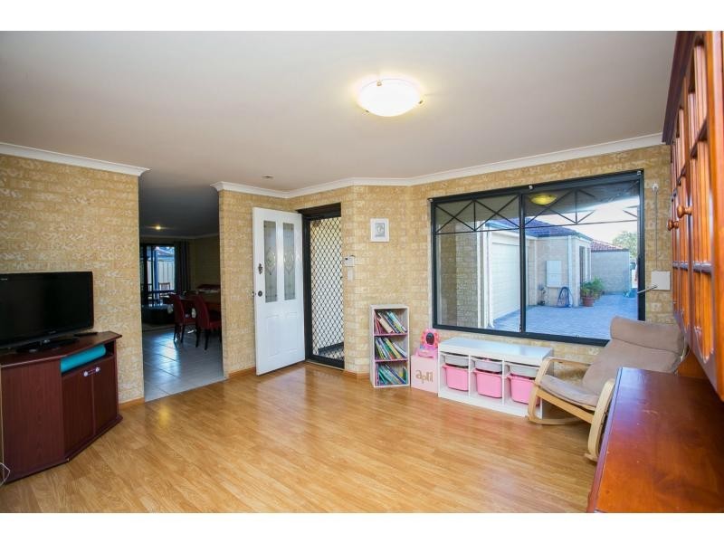 22c Eastdene Circle, Nollamara WA 6061