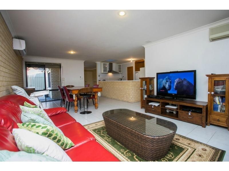 22c Eastdene Circle, Nollamara WA 6061