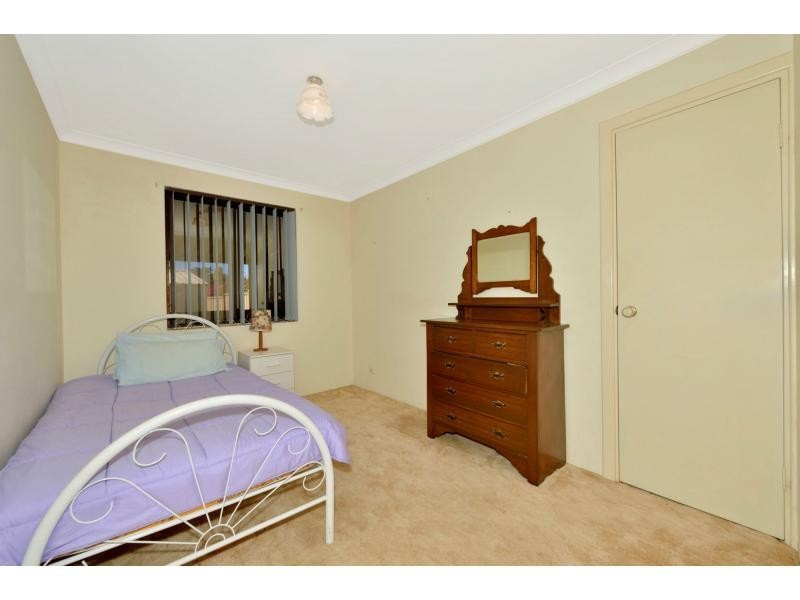 6 Elegant Drive, Greenfields WA 6210