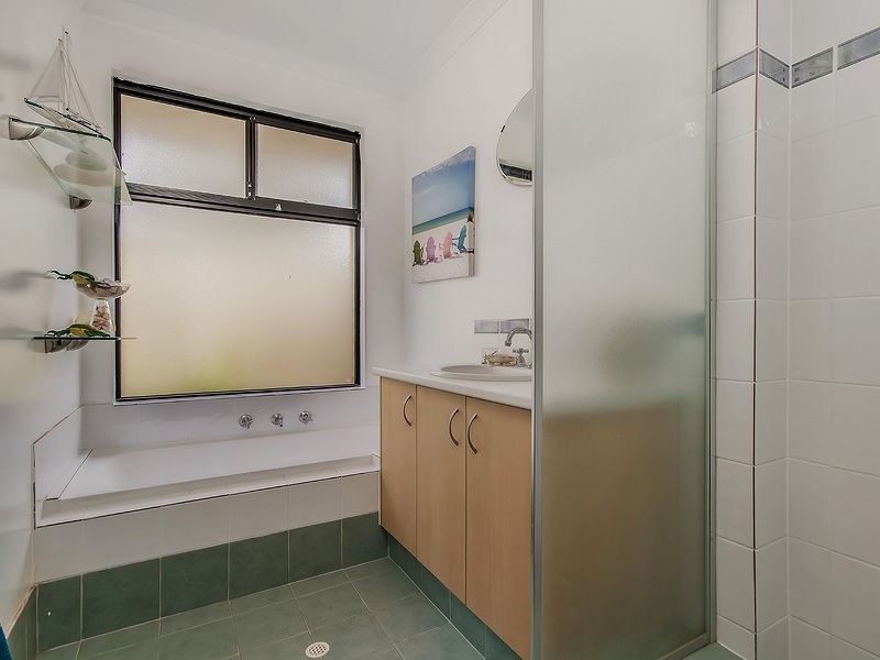 20 Iriks Way, Medina WA 6167