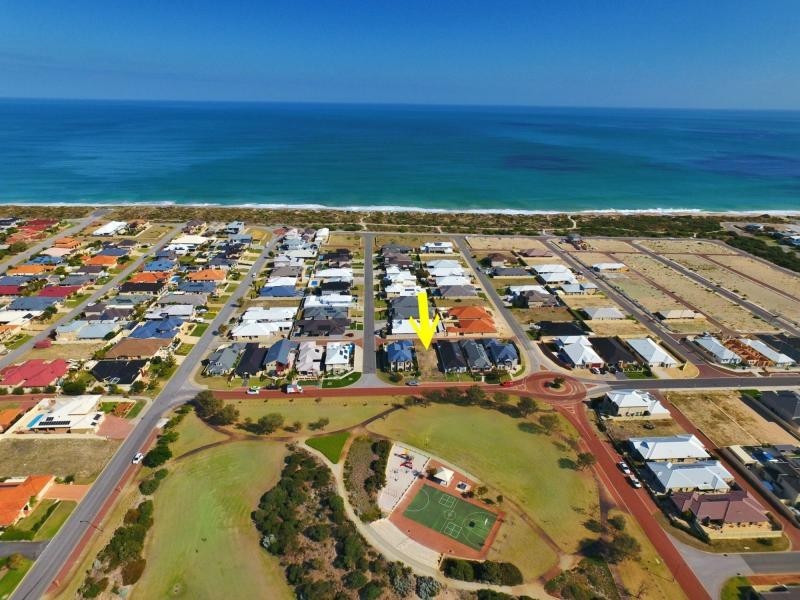 103 Challenger Road, Madora Bay WA 6210