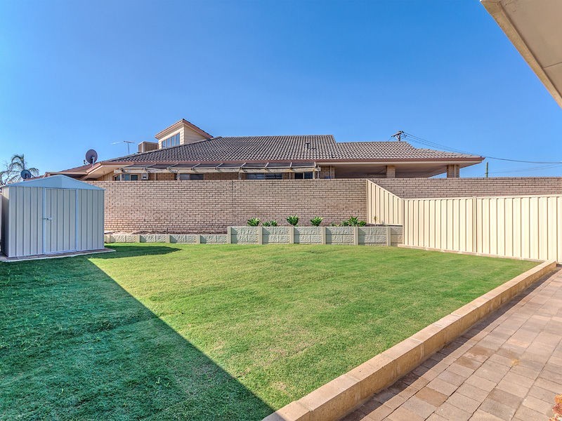 6 Mekong Place, Beechboro WA 6063
