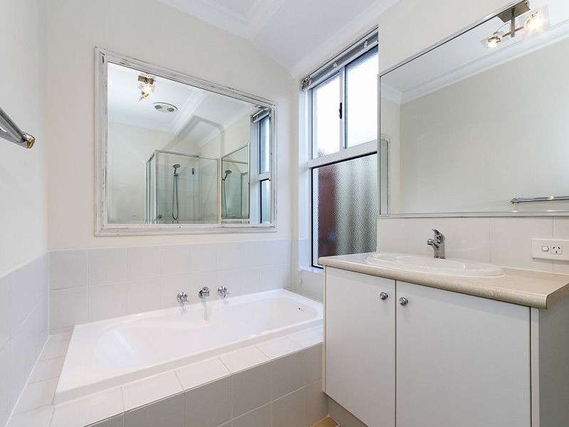 87 Ridgewood Boulevard, Ridgewood WA 6030