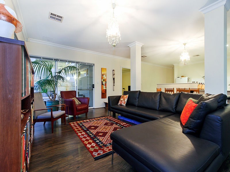 87 Ridgewood Boulevard, Ridgewood WA 6030