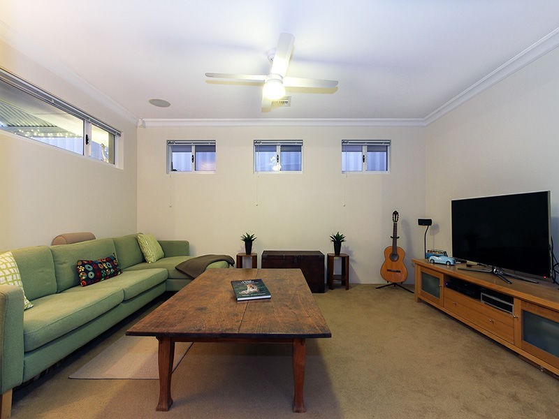 87 Ridgewood Boulevard, Ridgewood WA 6030