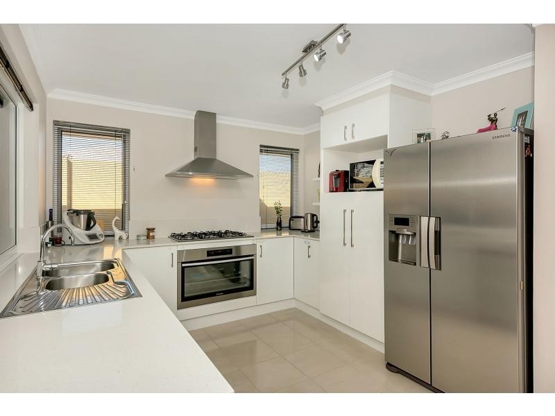 3 Roccella Loop, Ashby WA 6065