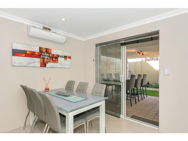 3 Roccella Loop, Ashby WA 6065