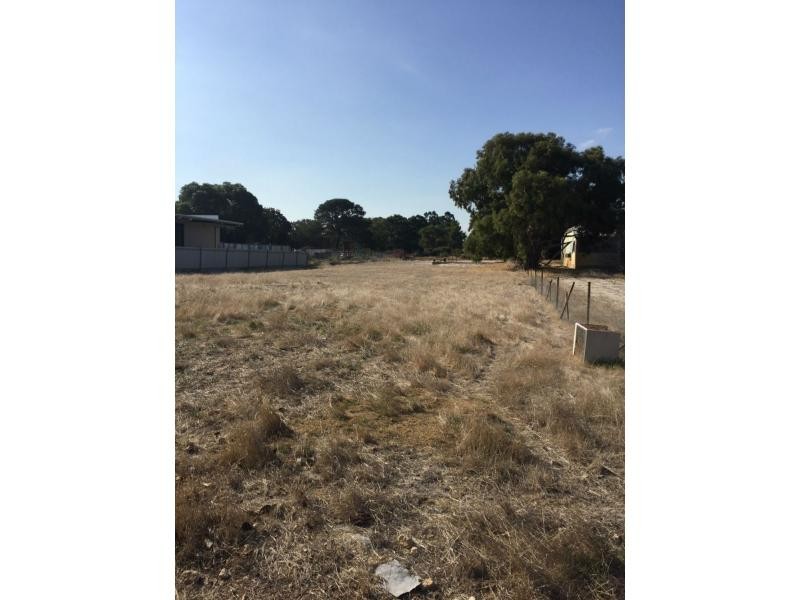 840 North Lake Road, Cockburn Central WA 6164