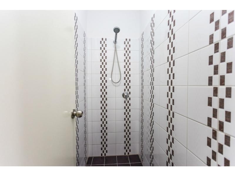 21 Hazelwood Road, Maddington WA 6109