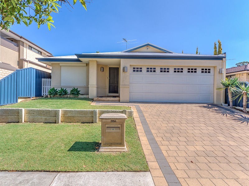 135A Holbeck Street, Doubleview WA 6018