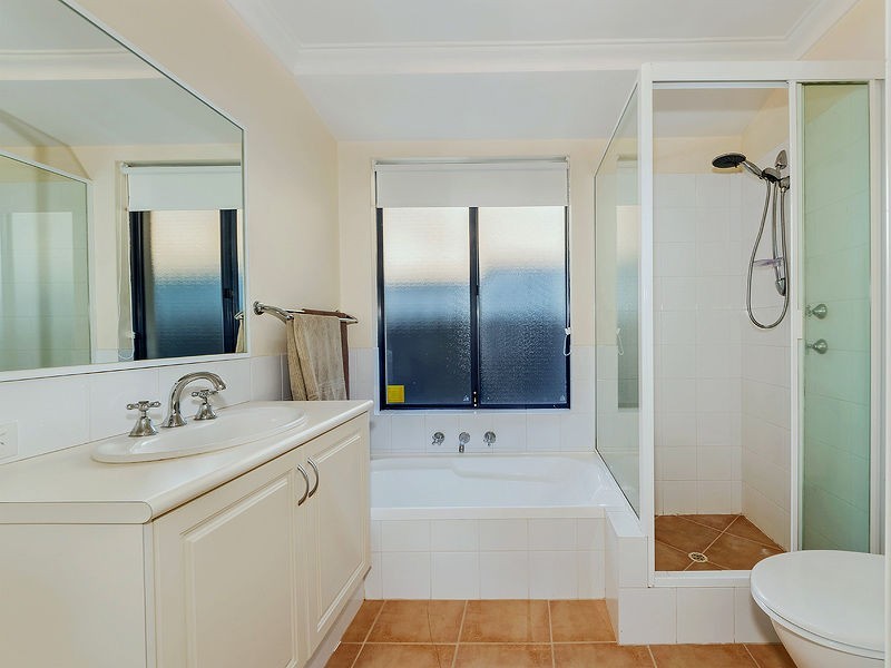 135A Holbeck Street, Doubleview WA 6018