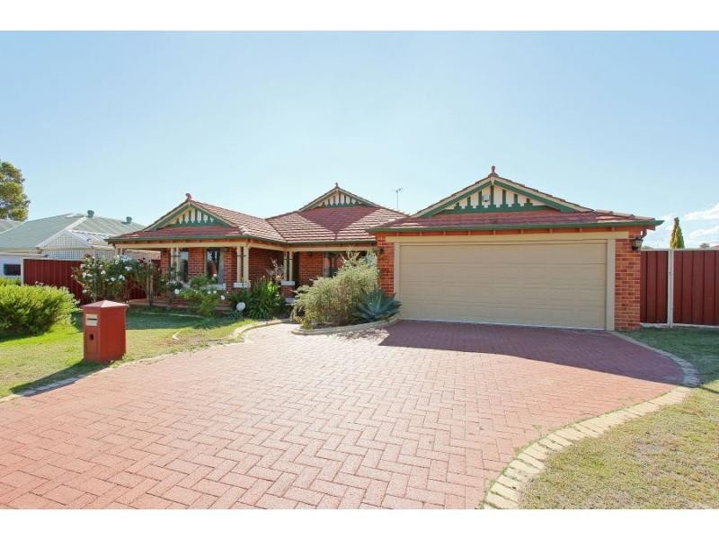 5 Woodbine Loop, Tapping WA 6065