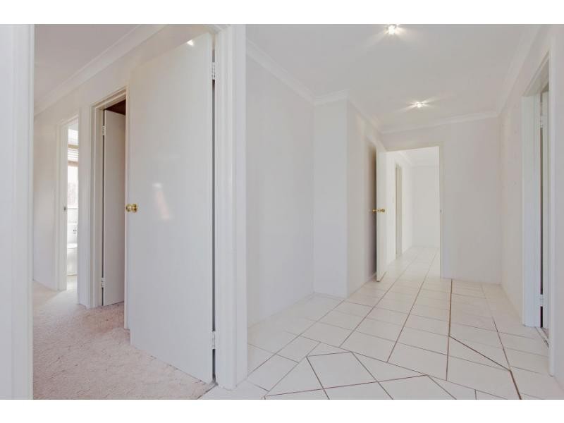 5 Woodbine Loop, Tapping WA 6065