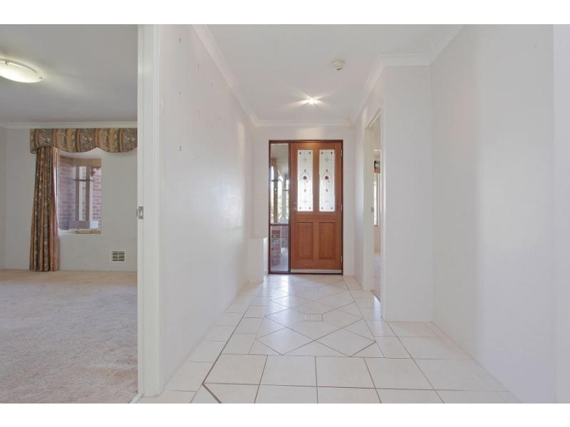 5 Woodbine Loop, Tapping WA 6065