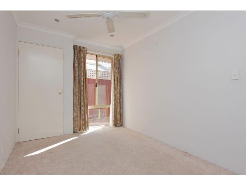 5 Woodbine Loop, Tapping WA 6065