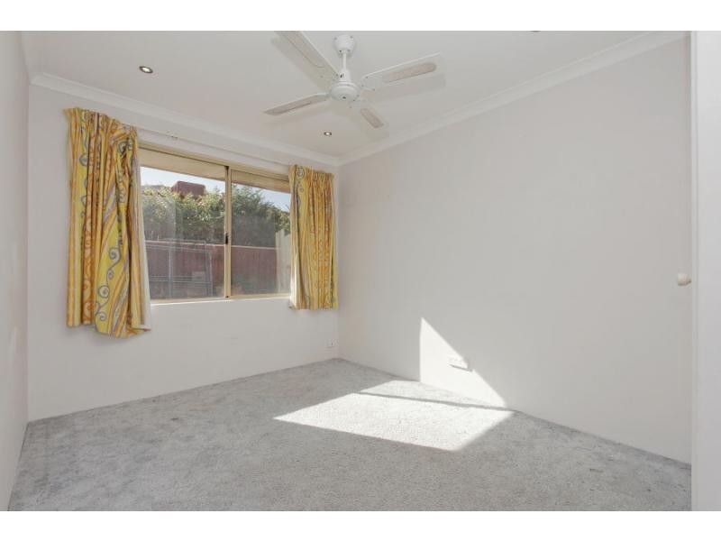 5 Woodbine Loop, Tapping WA 6065