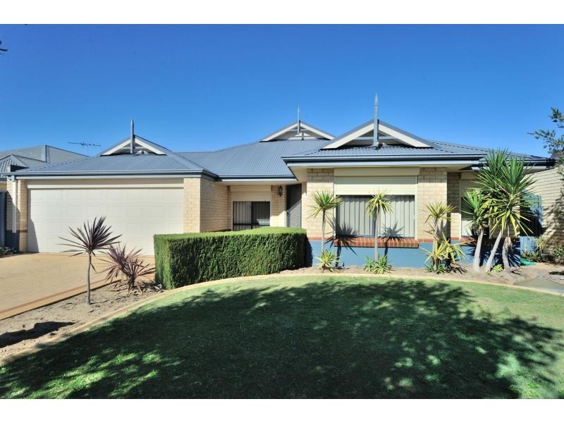 137 Fisher Street, Rockingham WA 6168